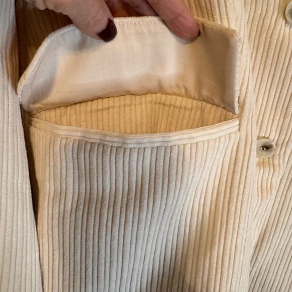 And Now This Women's Corduroy Cream Color 2 Button Blazer With Pockets Size XL - Picture 12 of 12